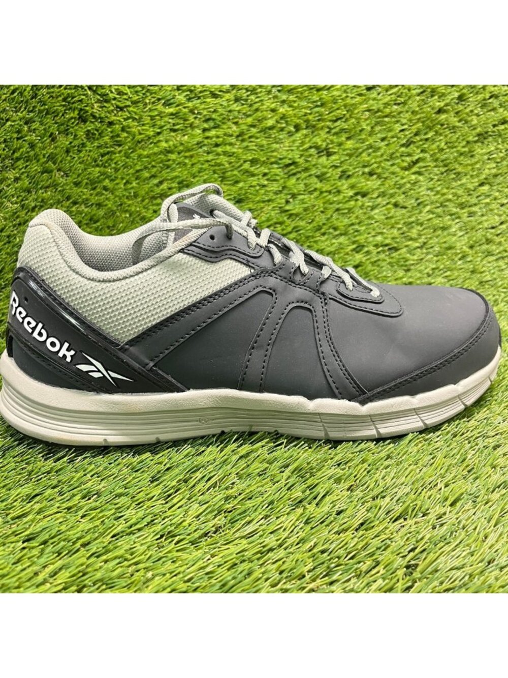Reebok Guide SR Mens Size 10.5 Black Gray Leather Steel Toe Safety Work Shoes